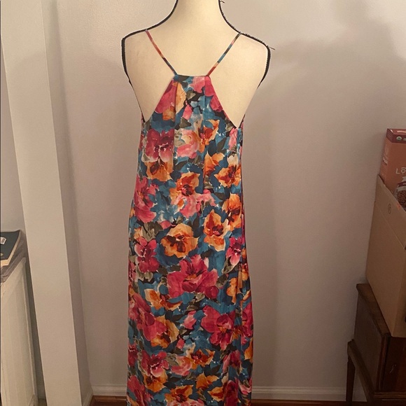 Nicole Miller size small floral maxi dress with a shelf bra - Picture 6 of 10